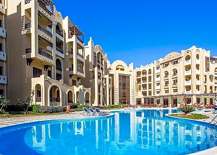 Otel Gravity & Aqua Park Sahl Hasheesh Families And Couples Only